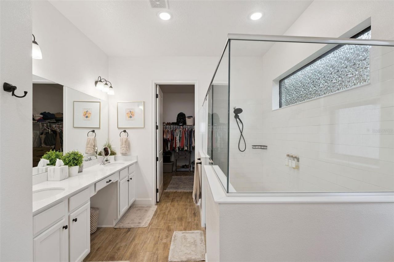 9236 San Jose Blvd, Howey in the Hills, FL 34737 Photo