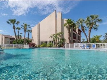 8609 HURON COURT, Unit 29, TAMPA, FL 33614