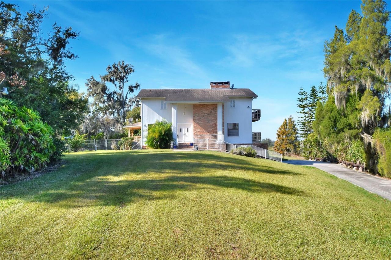 1505 W 60 Highway, Plant City, FL 33567 Photo