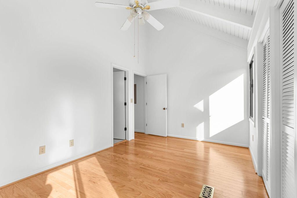 908 Sealoft Villa Drive Photo 20