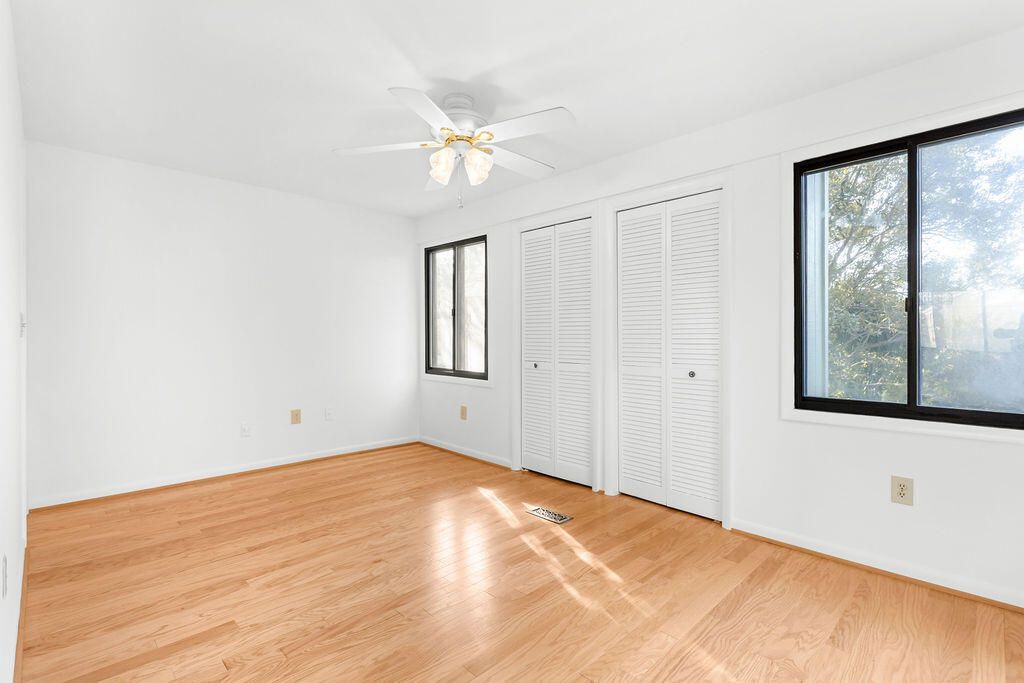 908 Sealoft Villa Drive Photo 22