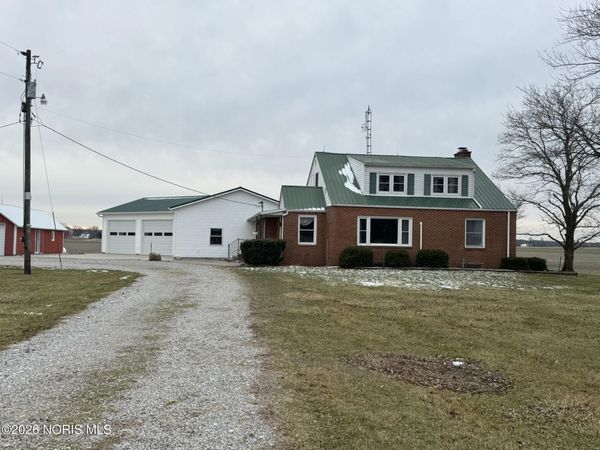 5908 Kramer Road, Edgerton, OH 43517