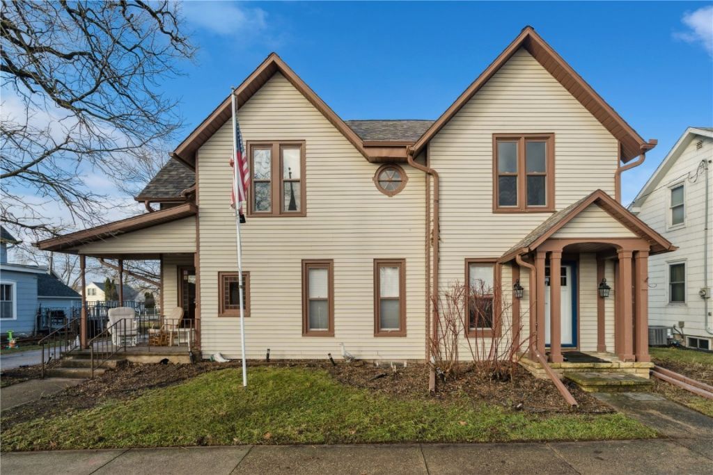 203 Broadway, Springville, IA 52336 Main Photo