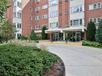 2033 Sherman Avenue, Evanston, IL 60201 primary photo