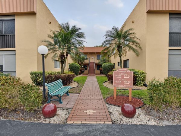 15216 Lakes Of Delray Boulevard, Unit 152, Delray Beach, FL 33484