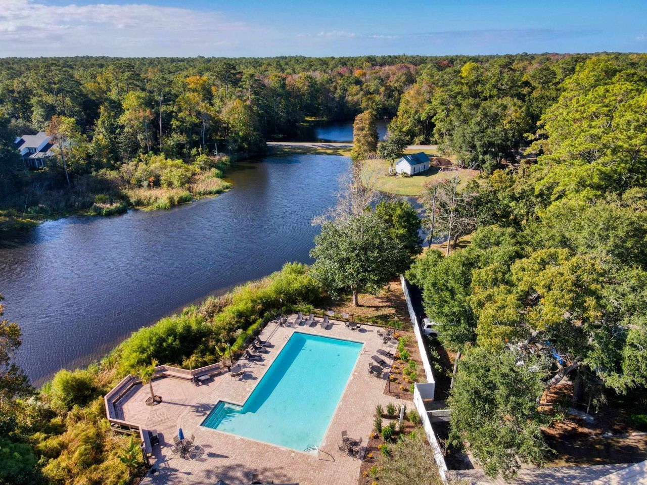 801 Crumpet Ct. Photo 9