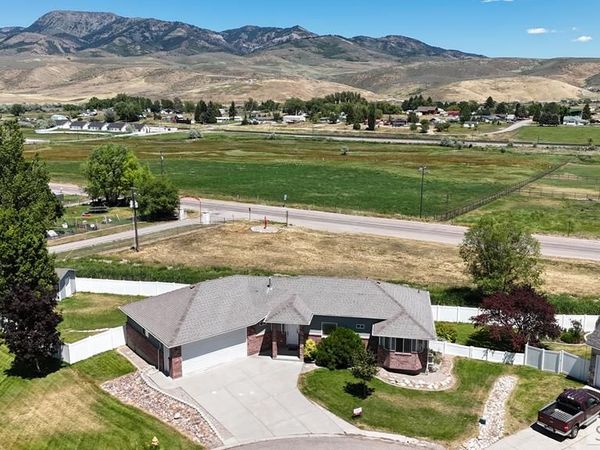 100 Mountain View Drive, MCCAMMON, ID 83250