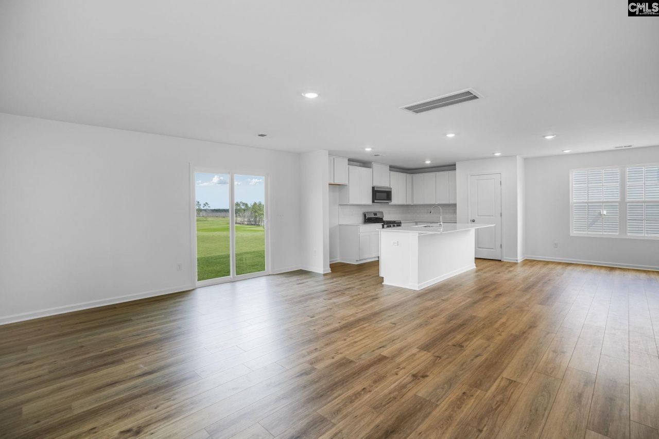 720 Glider Drive Photo 12