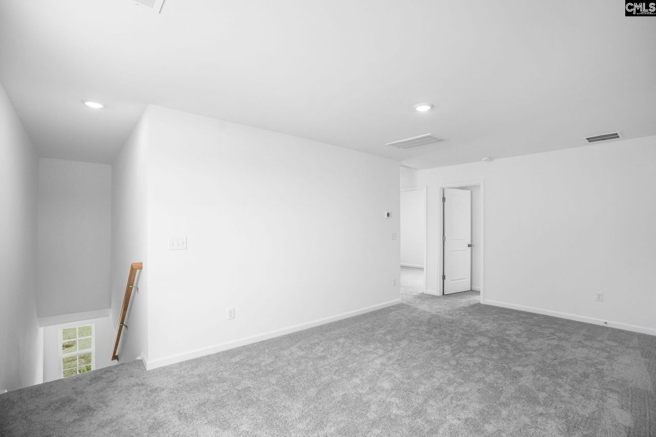 720 Glider Drive Photo 15