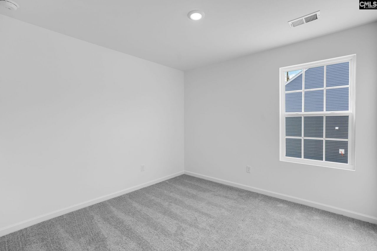 720 Glider Drive Photo 25