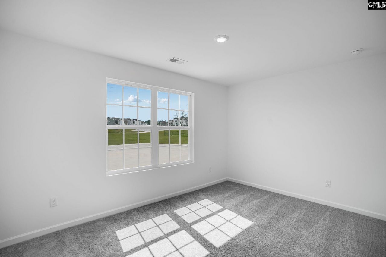 720 Glider Drive Photo 26