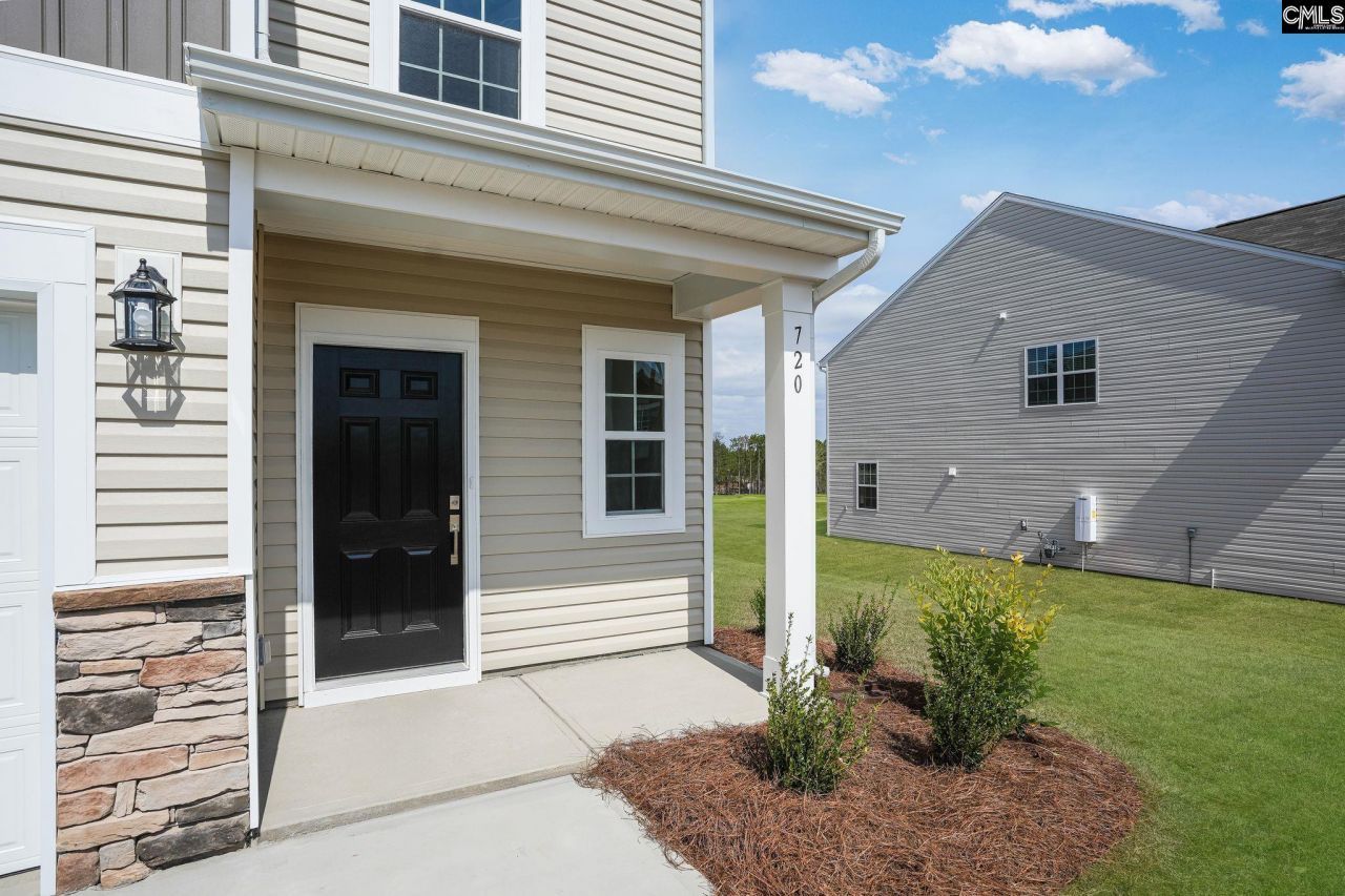 720 Glider Drive Photo 5