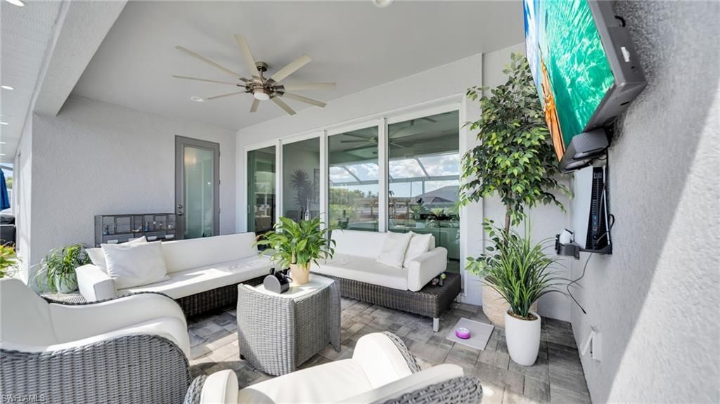 2214 SE 27th Ter, Cape Coral, FL 33904 Photo
