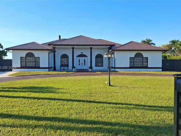 1034 Bayberry Loop, Clewiston, FL 33440