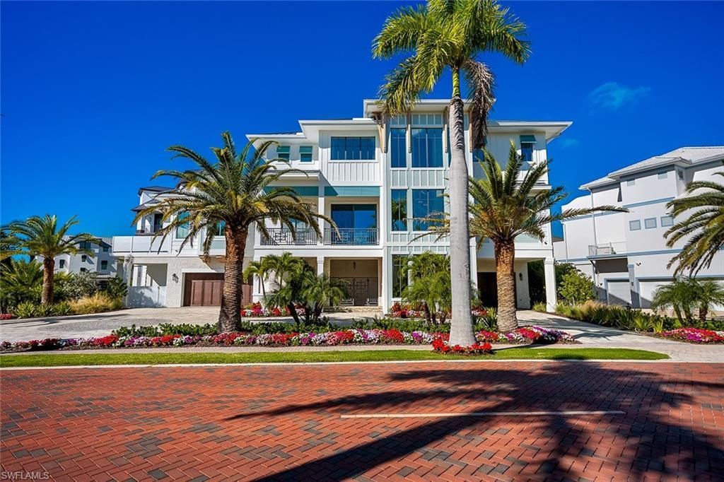 99 Saint Lucia Ln , Bonita Springs, FL 34134 Photo