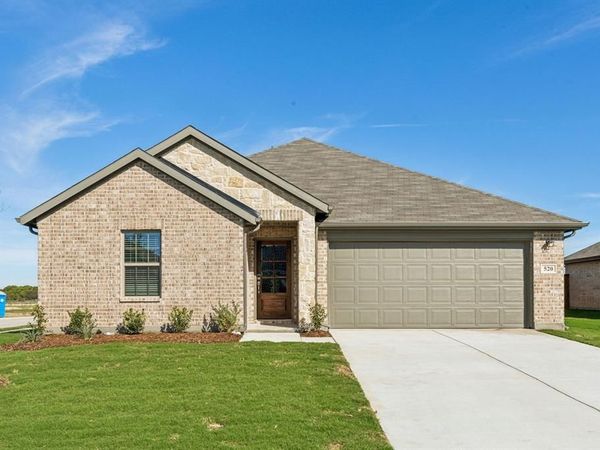 552 Stone Hollow Drive, Van Alstyne, TX 75495
