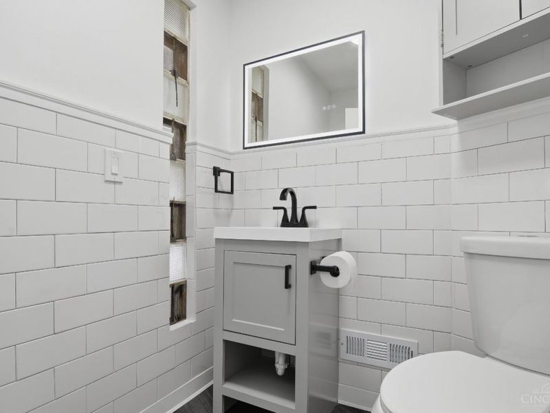 6101 Capri Drive, Cincinnati, OH 45224 Photo 8