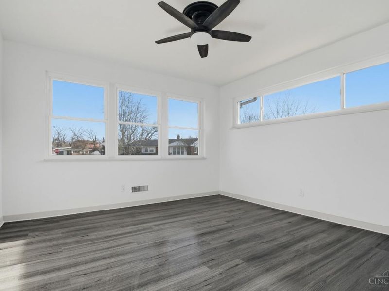 6101 Capri Drive, Cincinnati, OH 45224 Photo 9