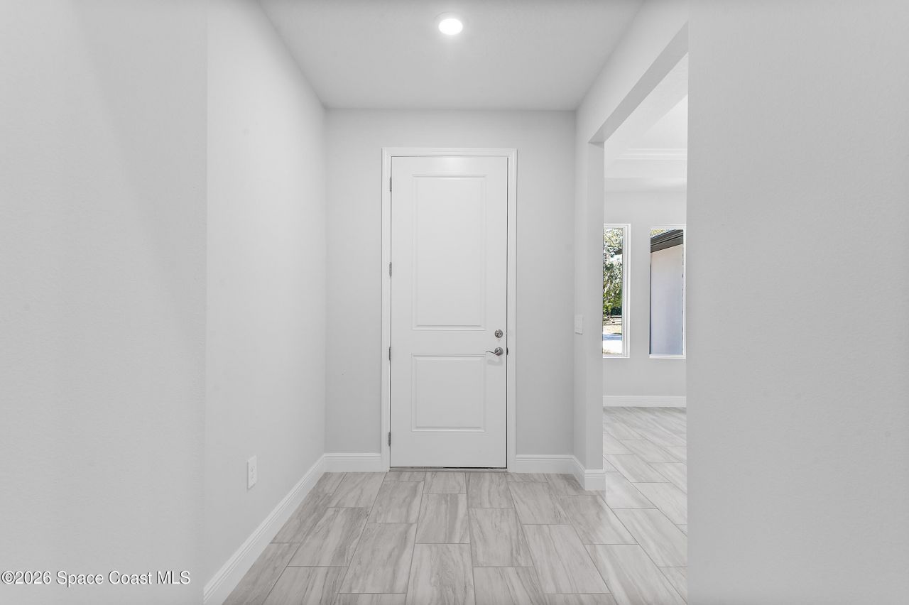 304 N Jungle Road, Geneva, FL 32732 Photo