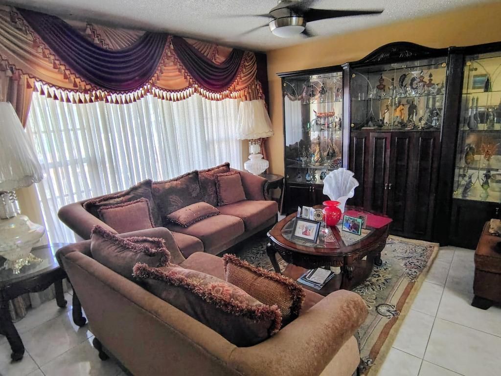 2301 Everglades Drive, Miramar, FL 33023 Photo