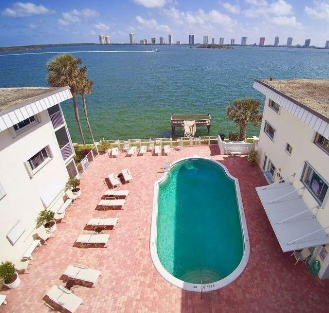 100 Doolen Court, Unit 313, North Palm Beach, FL 33408 Photo