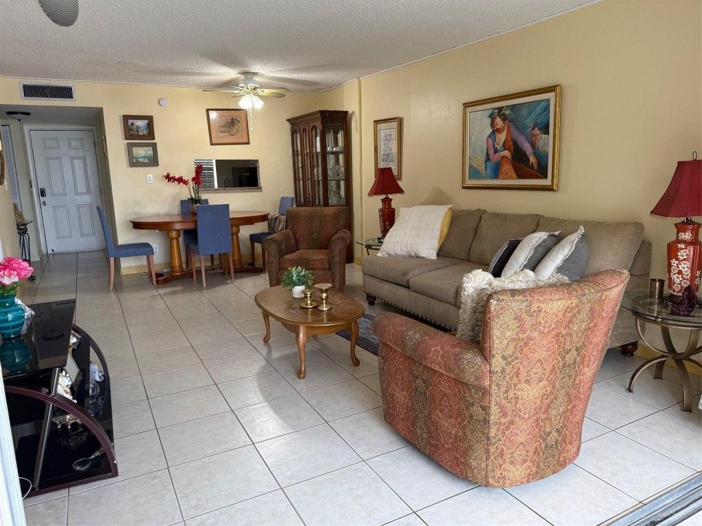 4898 NW 29th Court, Unit 409, Lauderdale Lakes, FL 33313 Photo