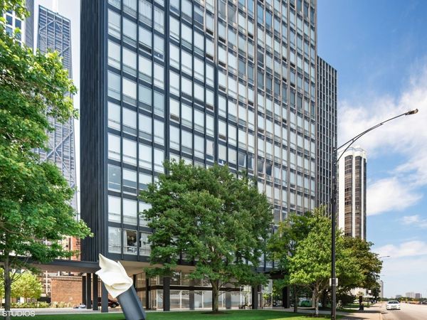 880 N LAKE SHORE Drive, Unit 14H, Chicago, IL 60611