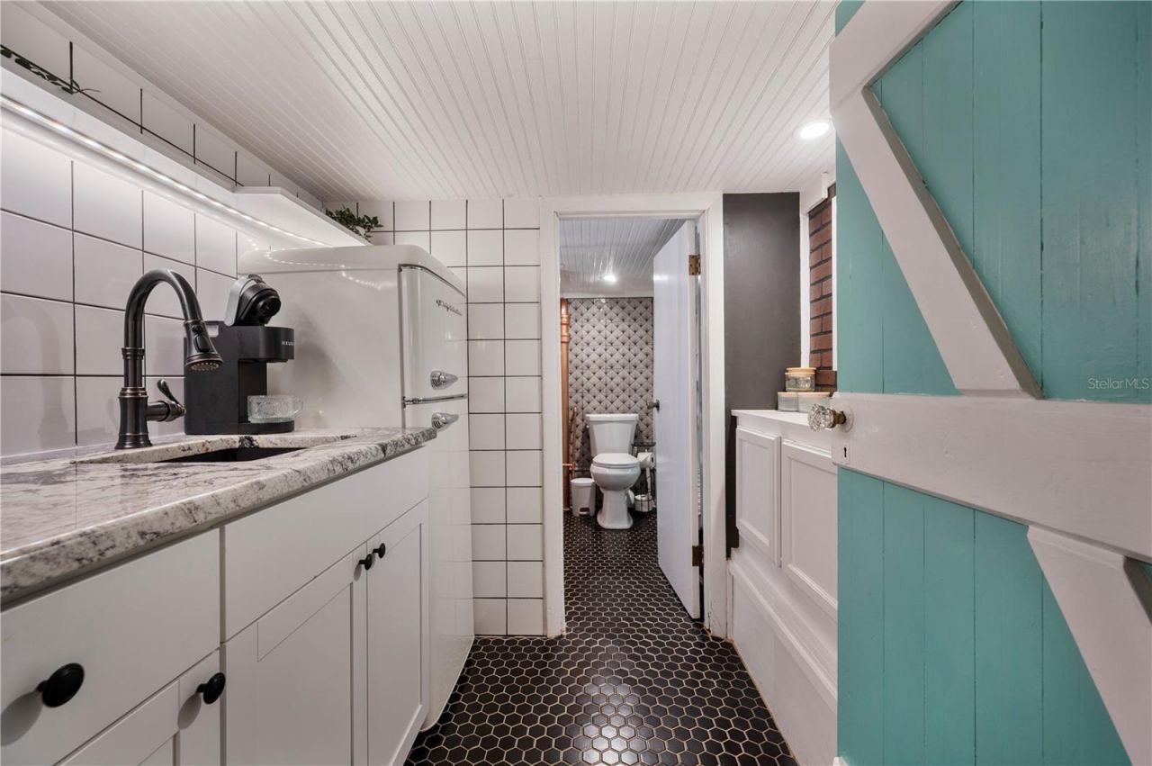 2214 Coventry Avenue, Lakeland, FL 33803 Photo