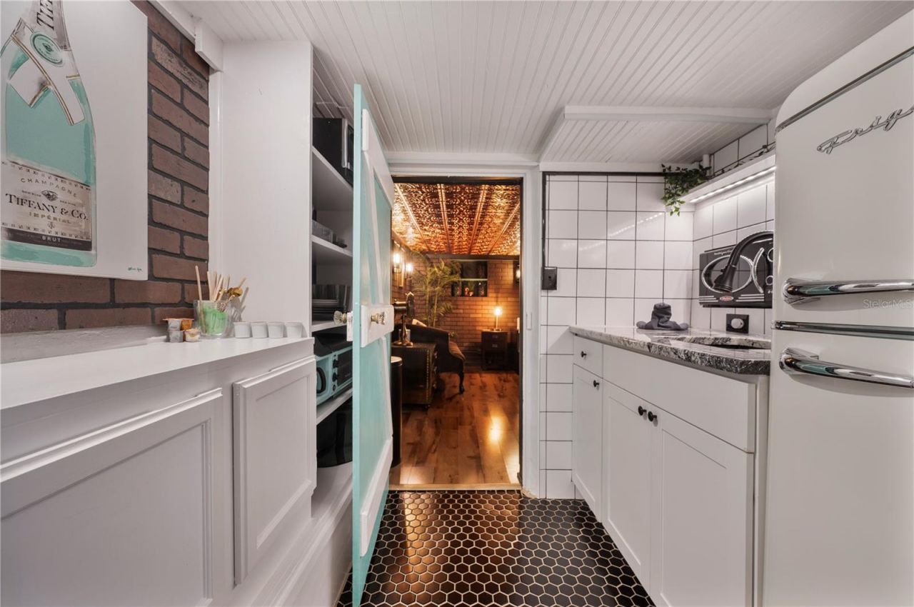 2214 Coventry Avenue, Lakeland, FL 33803 Photo