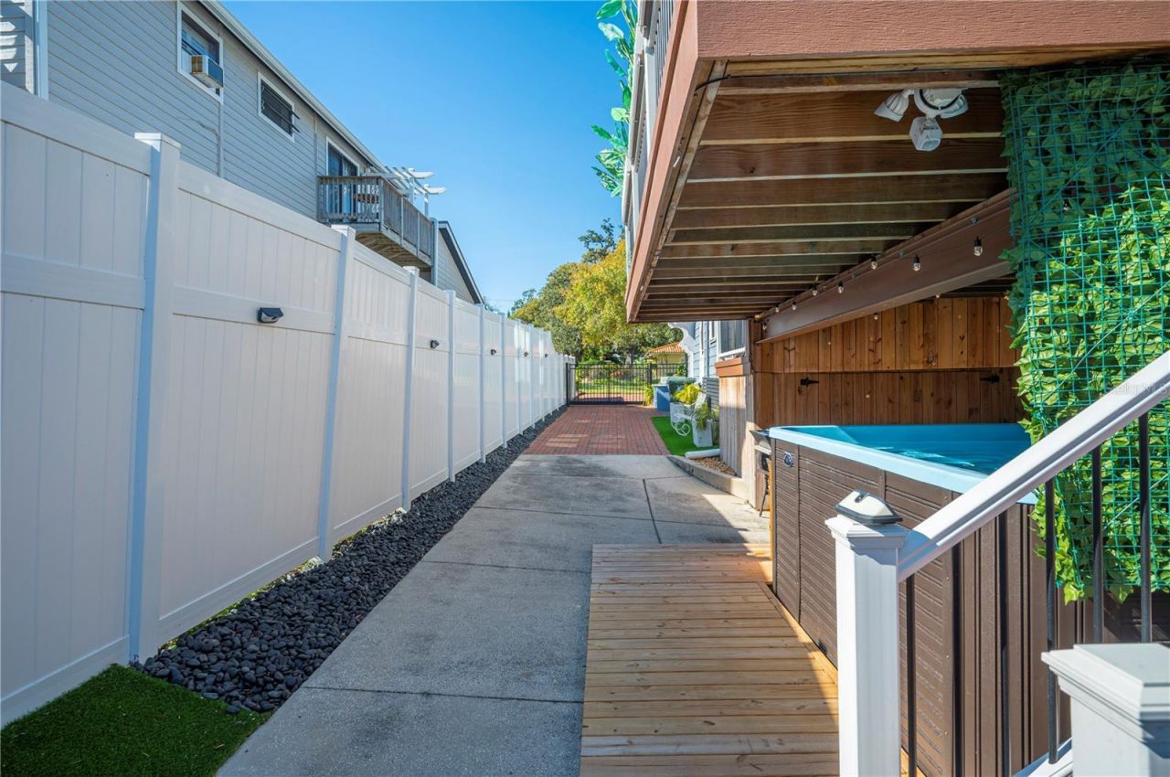 2214 Coventry Avenue, Lakeland, FL 33803 Photo