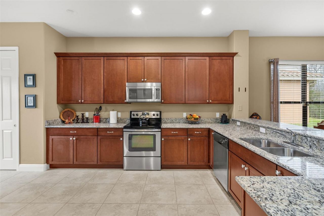 661 Carmel Lane, Poinciana, FL 34759 Photo
