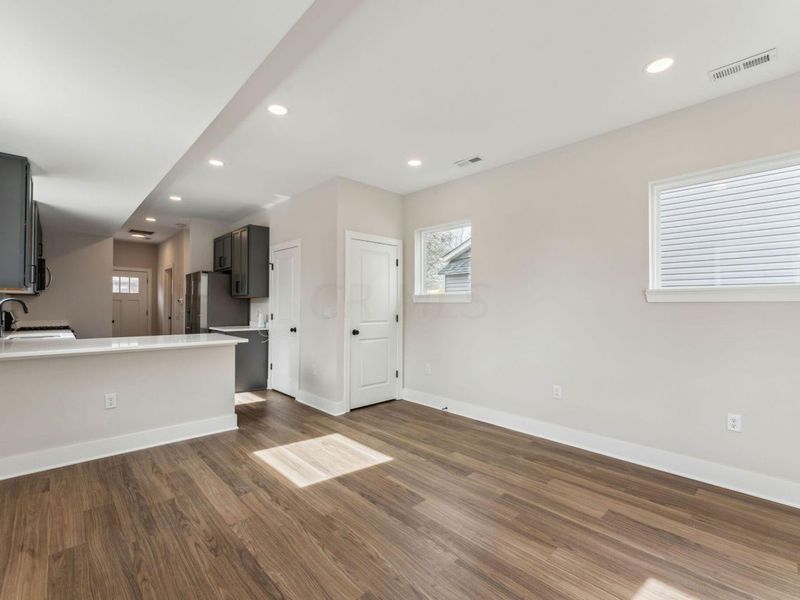 697 Miller Avenue, Columbus, OH 43205 Photo 10