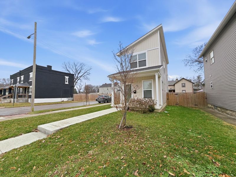 697 Miller Avenue, Columbus, OH 43205 Photo 2