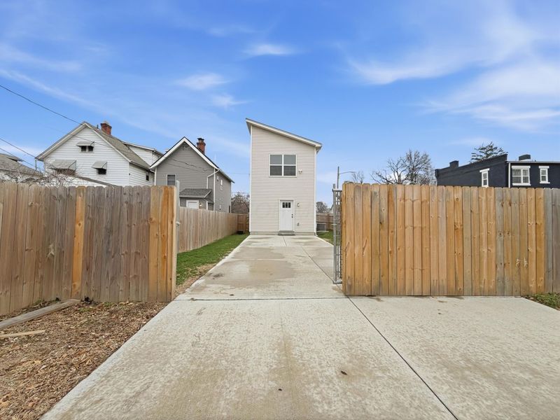 697 Miller Avenue, Columbus, OH 43205 Photo 41