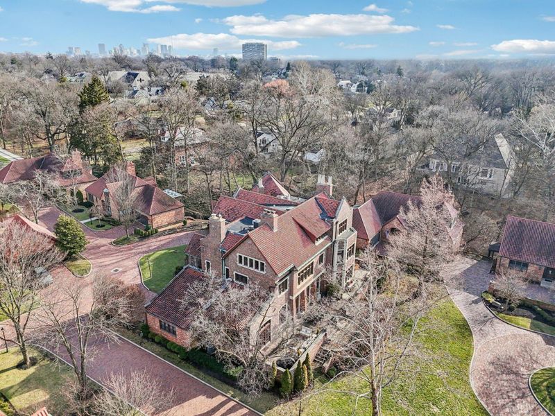 1427 Roxbury Road, Unit Manor Hous, Marble Cliff, OH 43212 Photo 103