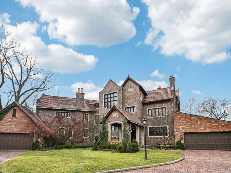 1427 Roxbury Road, Unit Manor Hous, Marble Cliff, OH 43212 Photo 113