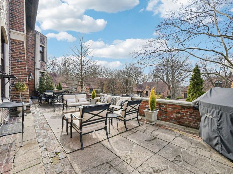 1427 Roxbury Road, Unit Manor Hous, Marble Cliff, OH 43212 Photo 129