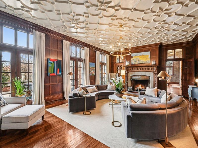 1427 Roxbury Road, Unit Manor Hous, Marble Cliff, OH 43212 Photo 22