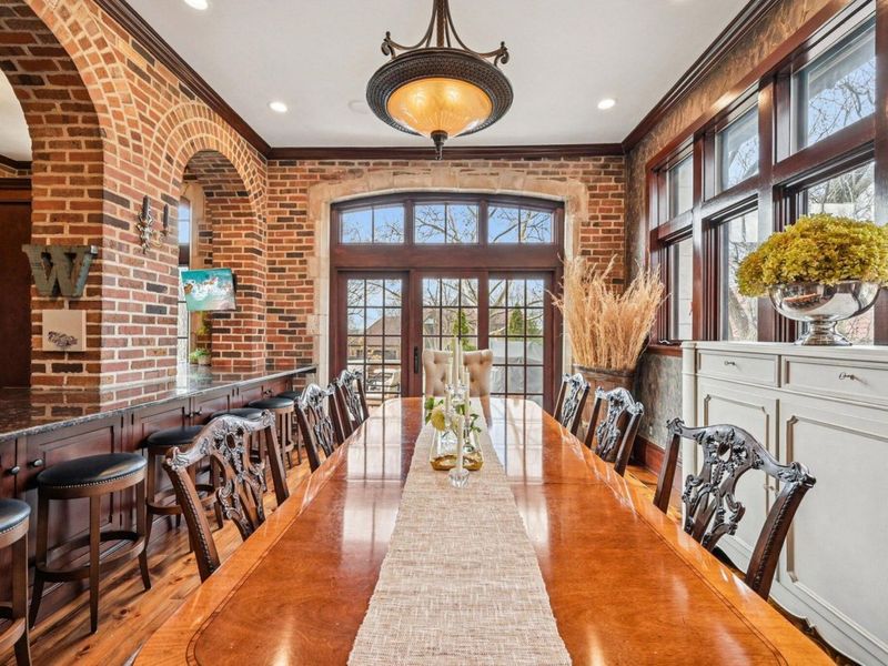 1427 Roxbury Road, Unit Manor Hous, Marble Cliff, OH 43212 Photo 27