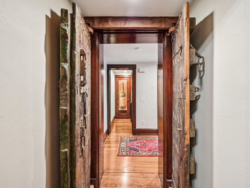 1427 Roxbury Road, Unit Manor Hous, Marble Cliff, OH 43212 Photo 84