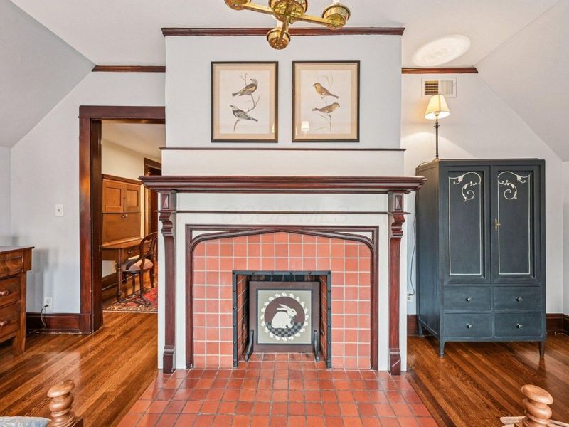 1427 Roxbury Road, Unit Manor Hous, Marble Cliff, OH 43212 Photo 93