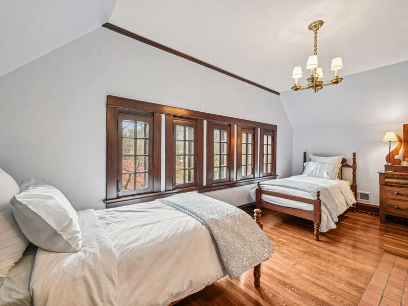 1427 Roxbury Road, Unit Manor Hous, Marble Cliff, OH 43212 Photo 94