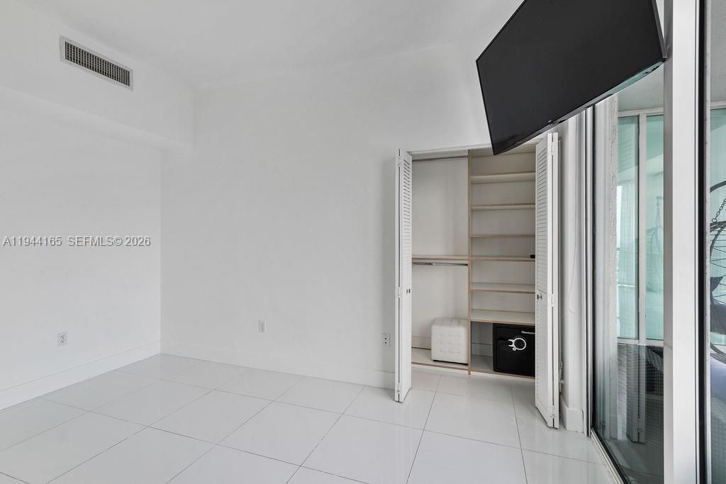 253 NE 2nd St , Unit 4608, Miami, FL 33132 Photo