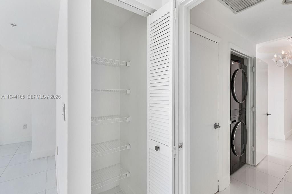 253 NE 2nd St , Unit 4608, Miami, FL 33132 Photo