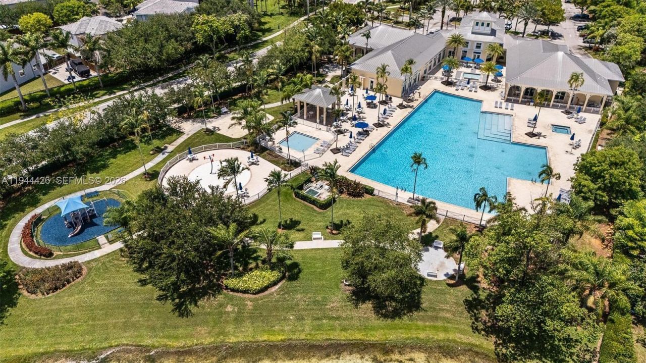 357 NE 35th Ter , Homestead, FL 33033 Photo