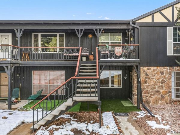 2902 Airport Road , Unit 136, Colorado Springs, CO 80910