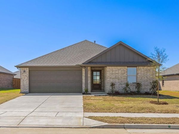 547 Forest Haven Drive, Van Alstyne, TX 75495