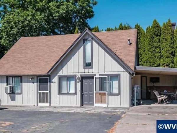 3027 NE D St, Salem, OR 97301