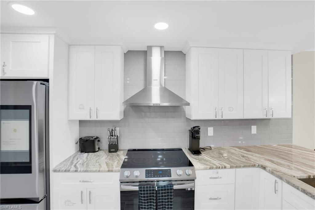 16381 Kelly Woods Dr, Unit 150, Fort Myers, FL 33908 Photo