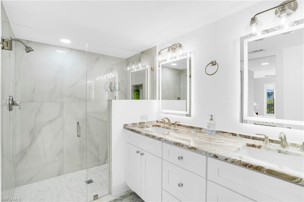 16381 Kelly Woods Dr, Unit 150, Fort Myers, FL 33908 Photo